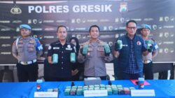 Polres Gresik Sita 10,8 Kg Ganja di Gudang Ekspedisi